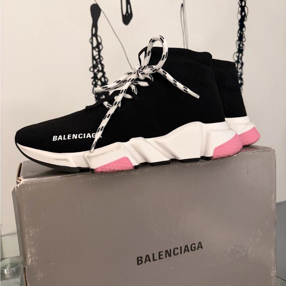 Balenciaga Women's Black and Pink Knit Sneakers